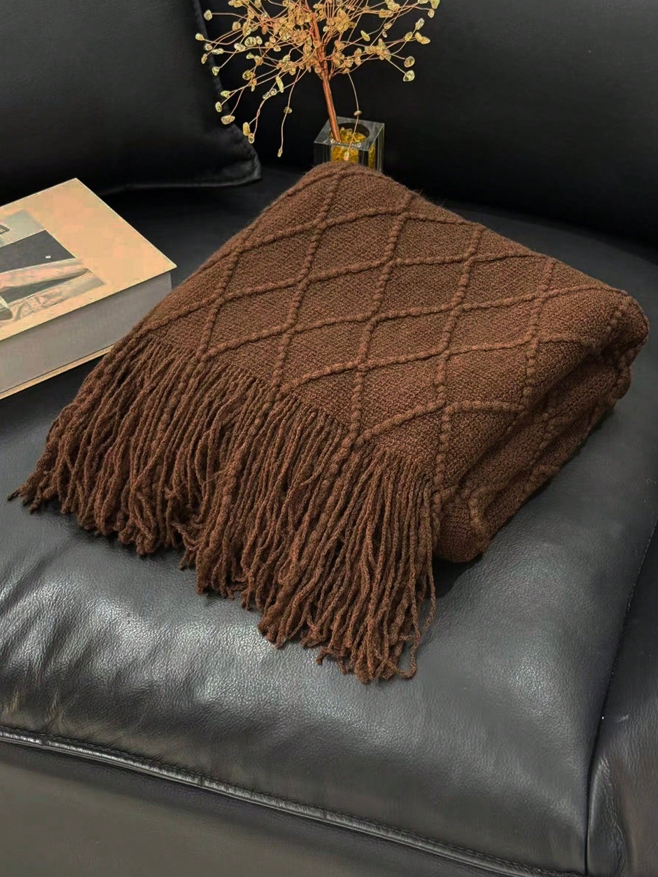 1pc Solid Color Diamond Plaid Knitted Blanket, Nordic Style Acrylic Rectangular Minimalist Sofa Cover Throw Blanket, Bedroom Leisure Knit Blanket