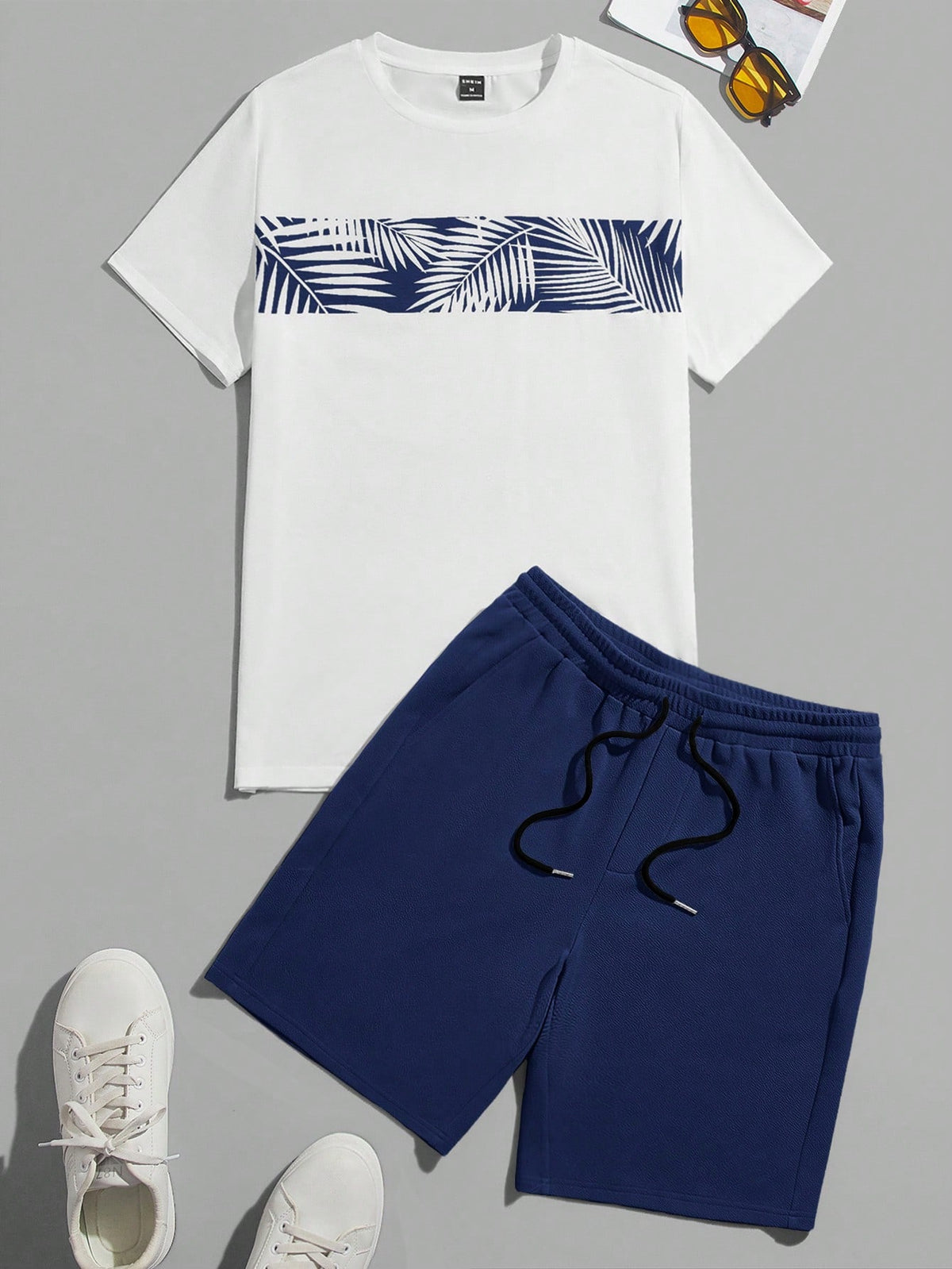 Manfinity BRENVOR Men Tropical Print Tee & Drawstring Waist Shorts Summer Outfit, Cozy Outfits, Couple Things
