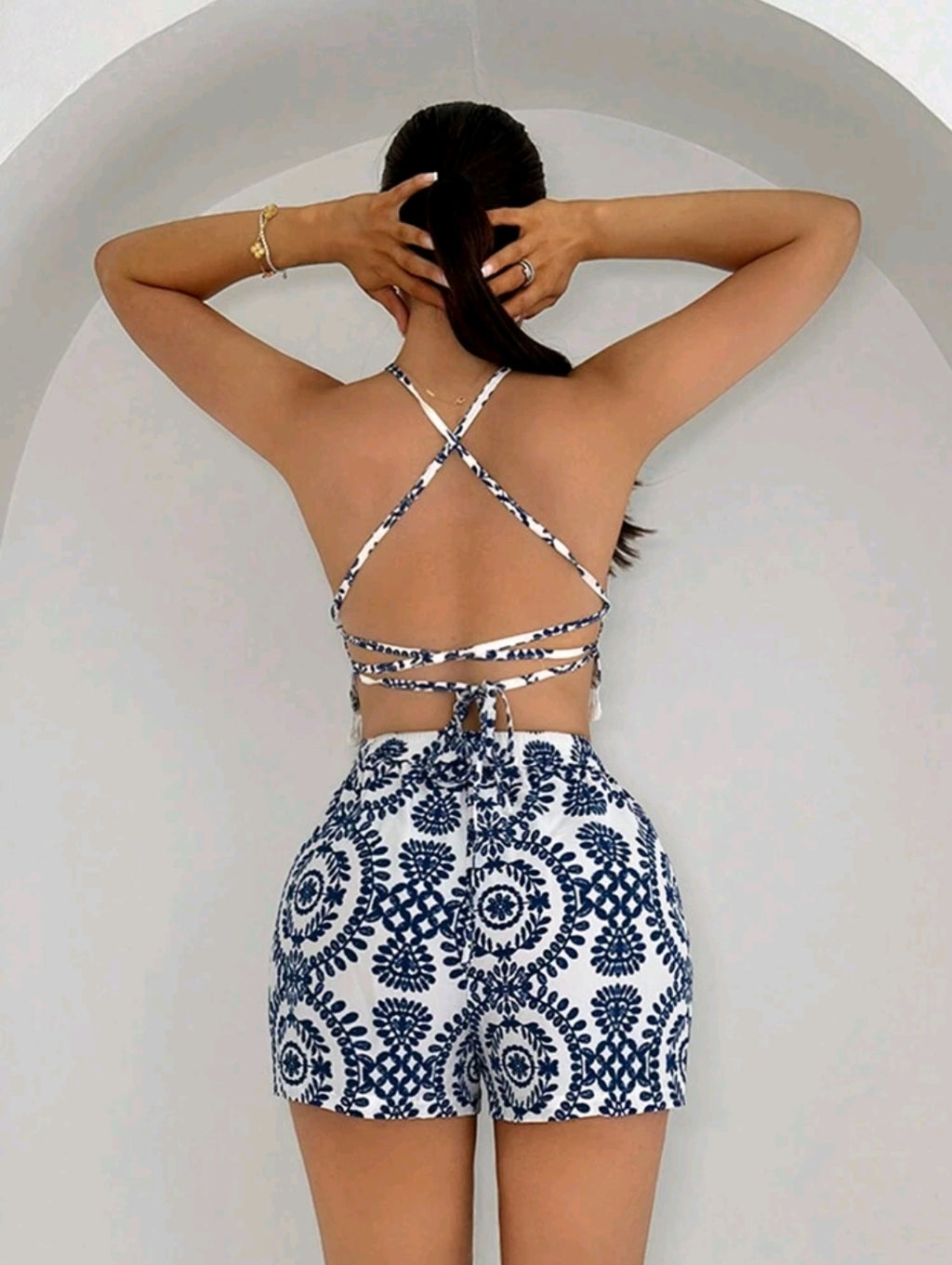 SHEIN SXY Beach;Women Vacation Leisure Full Print Fringed Hem With Tie Strap Backless Halter Top And Shorts Set