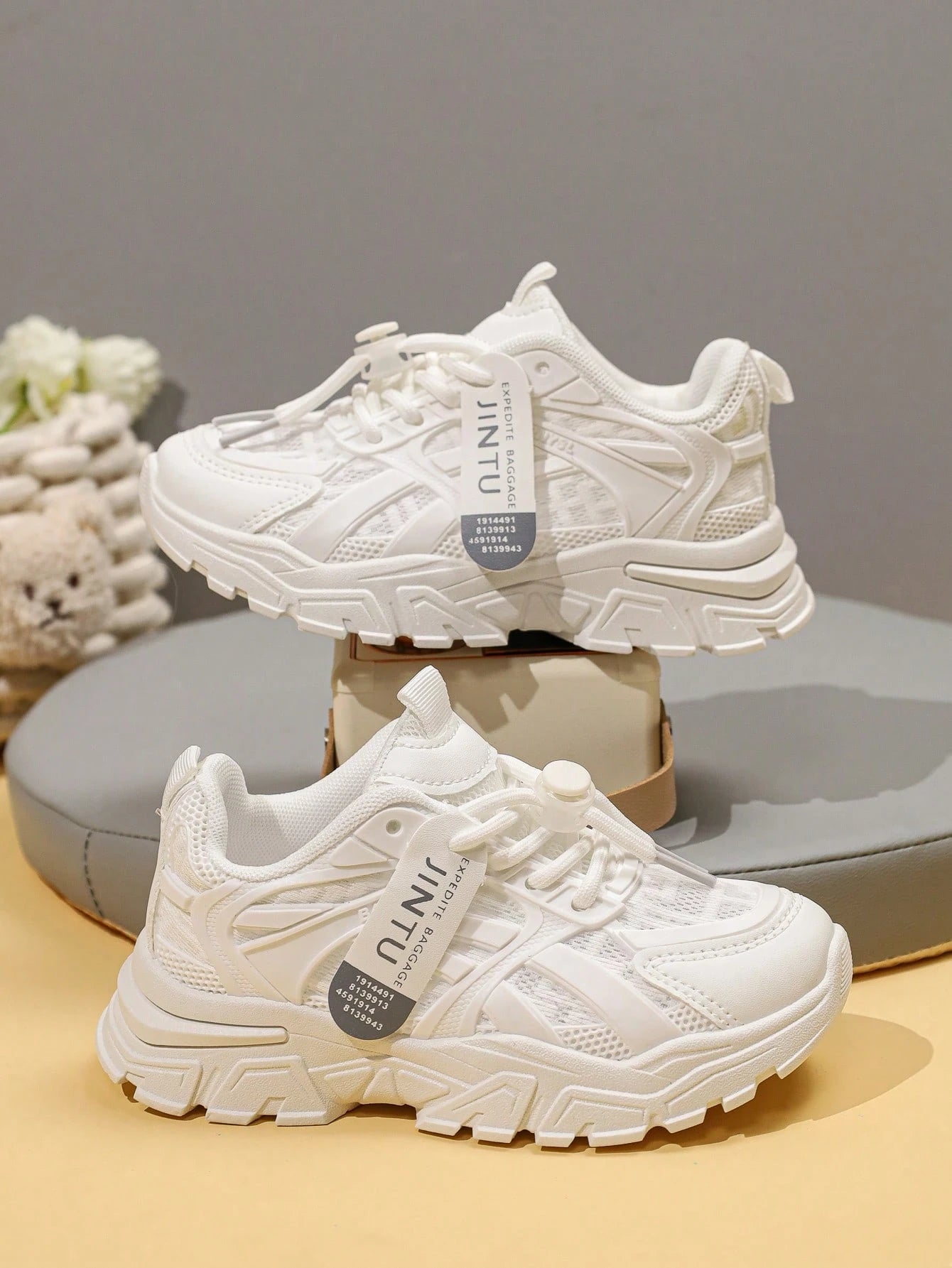 1 Pair Girls' Cute & Fashionable PU Design Casual Sneakers, Personalized Sports Shoes, Suitable For Daily Wear, School, Sports, All Seasons