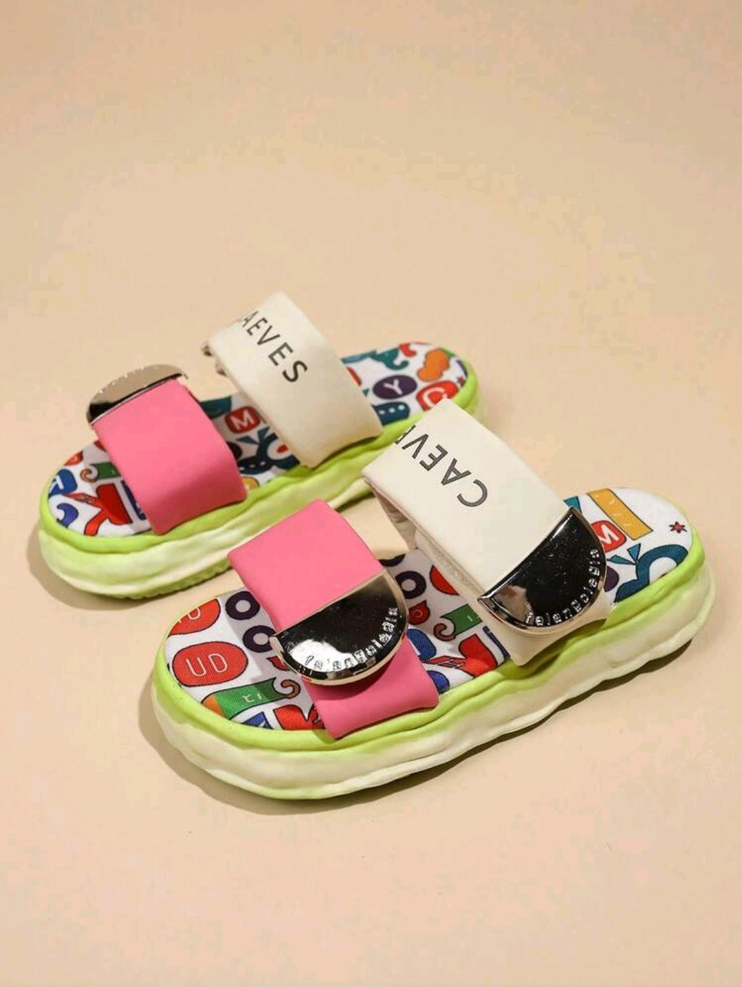 Women's Thick Sole Minimalist Fashion Dopamine Graffiti Print Hook And Loop Sandals