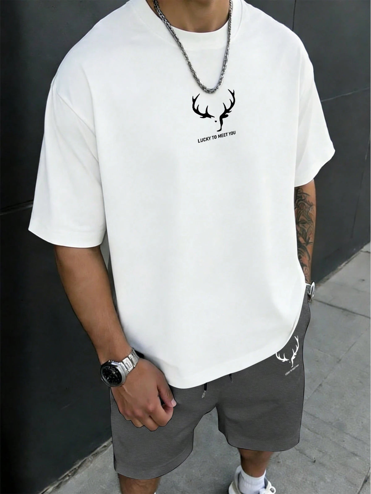 NEOREFINED Men's Letter Print Round Neck Short Sleeve T-Shirt And Drawstring Waist Shorts Casual Daily Outfit