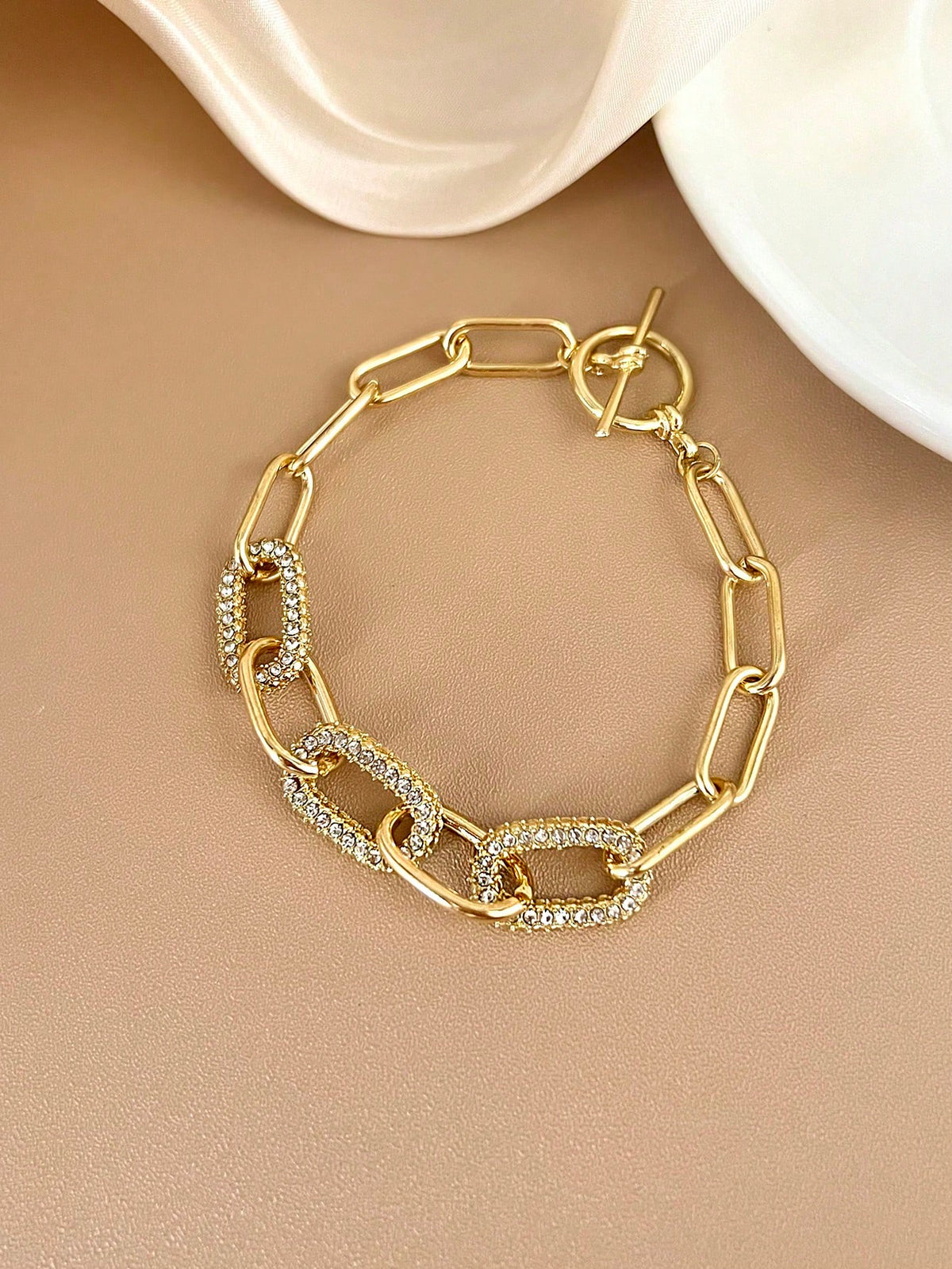 1pc Minimalist Elegant Silver Color Rhinestone Oval Jewelry Chain Bracelet, Suitable For Women's Daily And Festival Wear