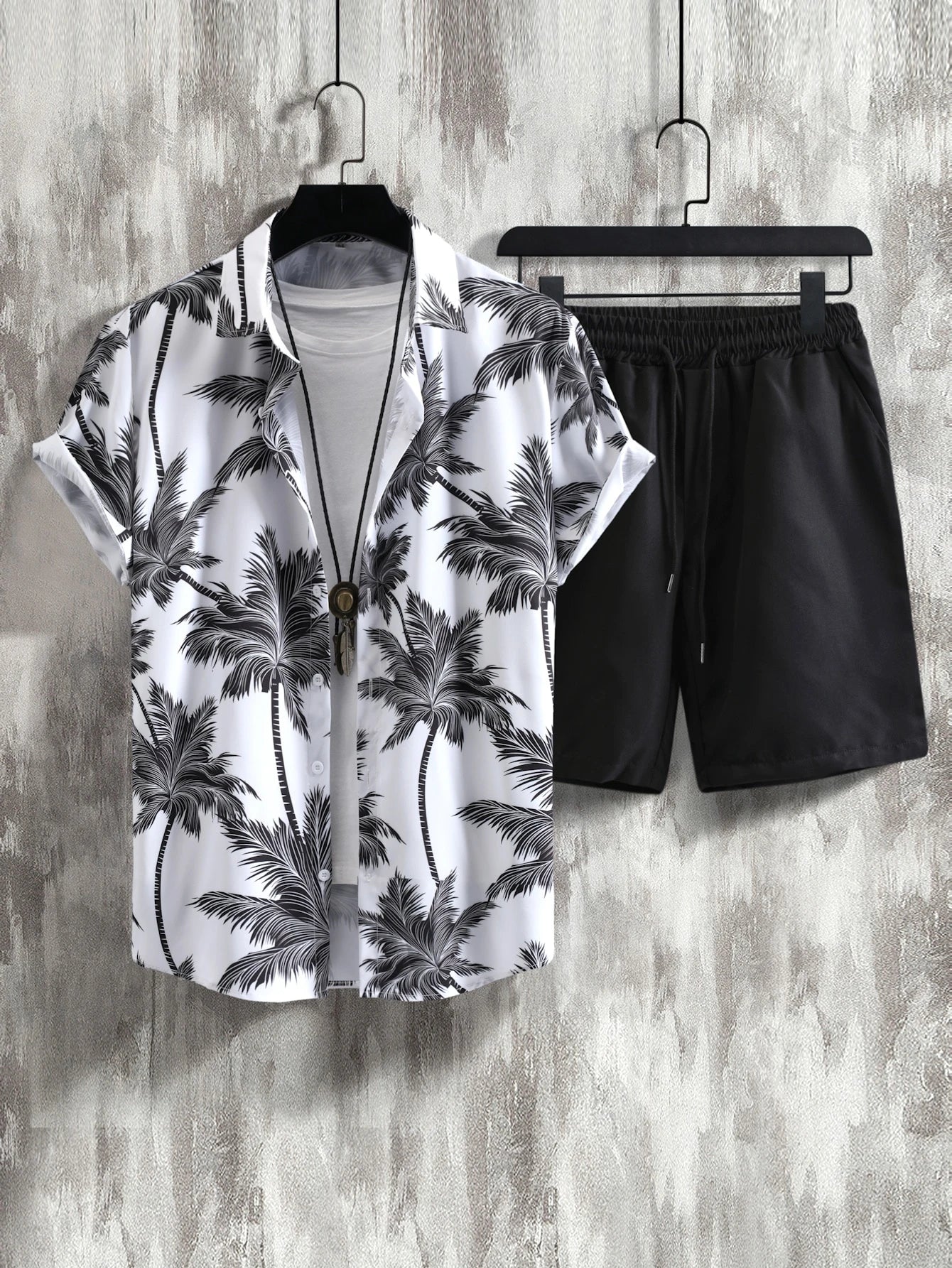 Manfinity RSRT Men's Coconut Tree Print Button-Down Short Sleeve Shirt And Shorts 2 Pieces Casual Outfit