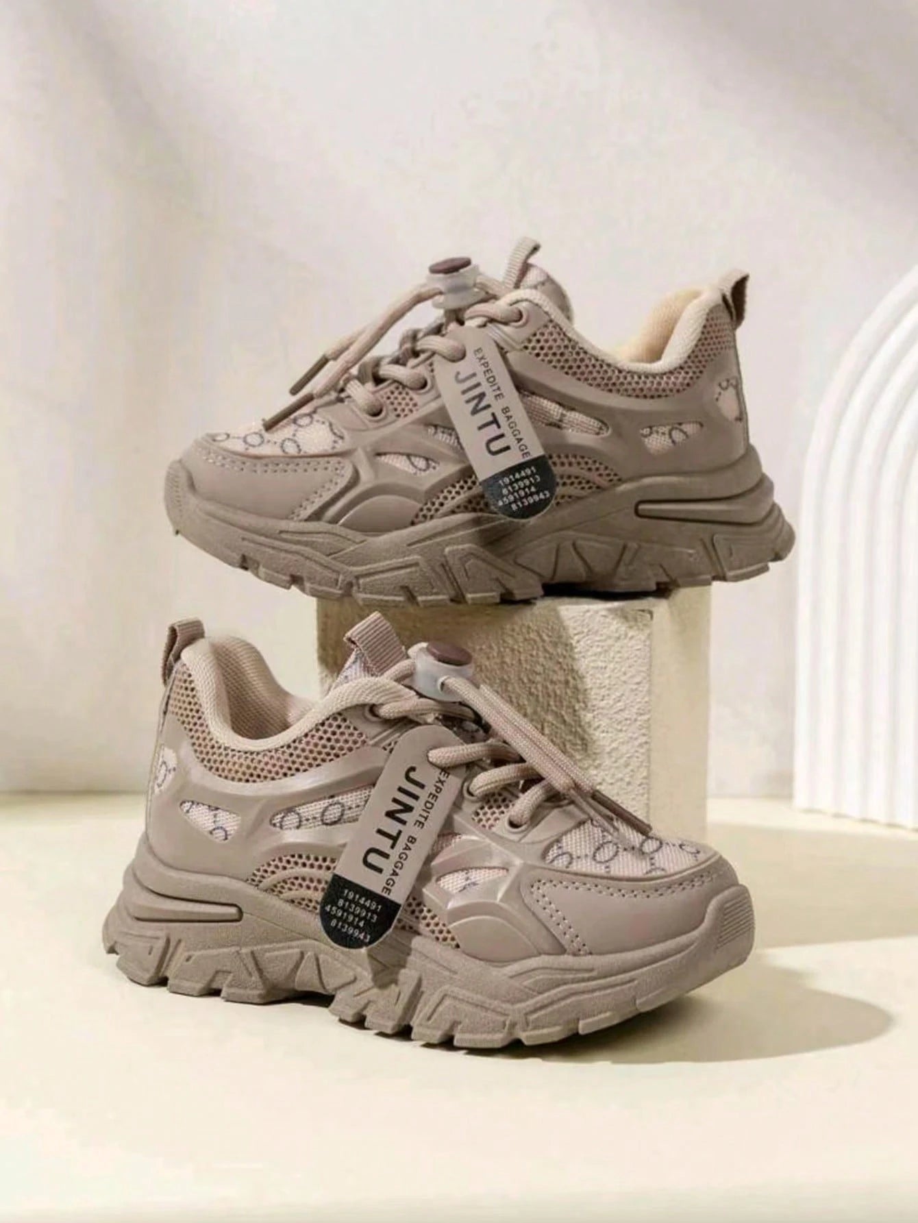 1 Pair Girls' Cute & Fashionable PU Design Casual Sneakers, Personalized Sports Shoes, Suitable For Daily Wear, School, Sports, All Seasons
