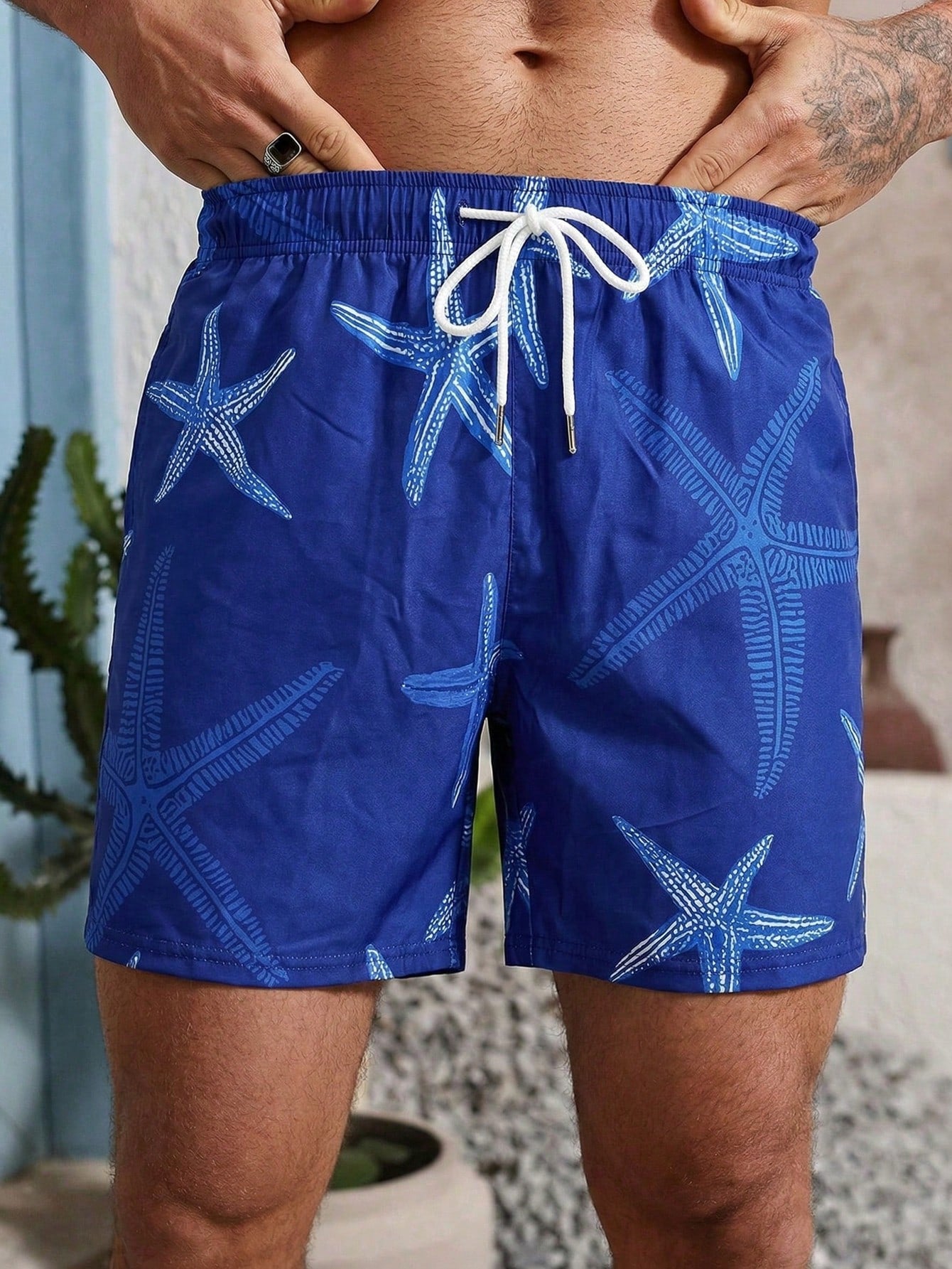 VIVINTIMO Men's Elastic Waist Drawstring Casual Starfish Print Beach Shorts, Summer Holiday / Vacation / Beach / Hawaii / Tropical / Swim /  Bathing