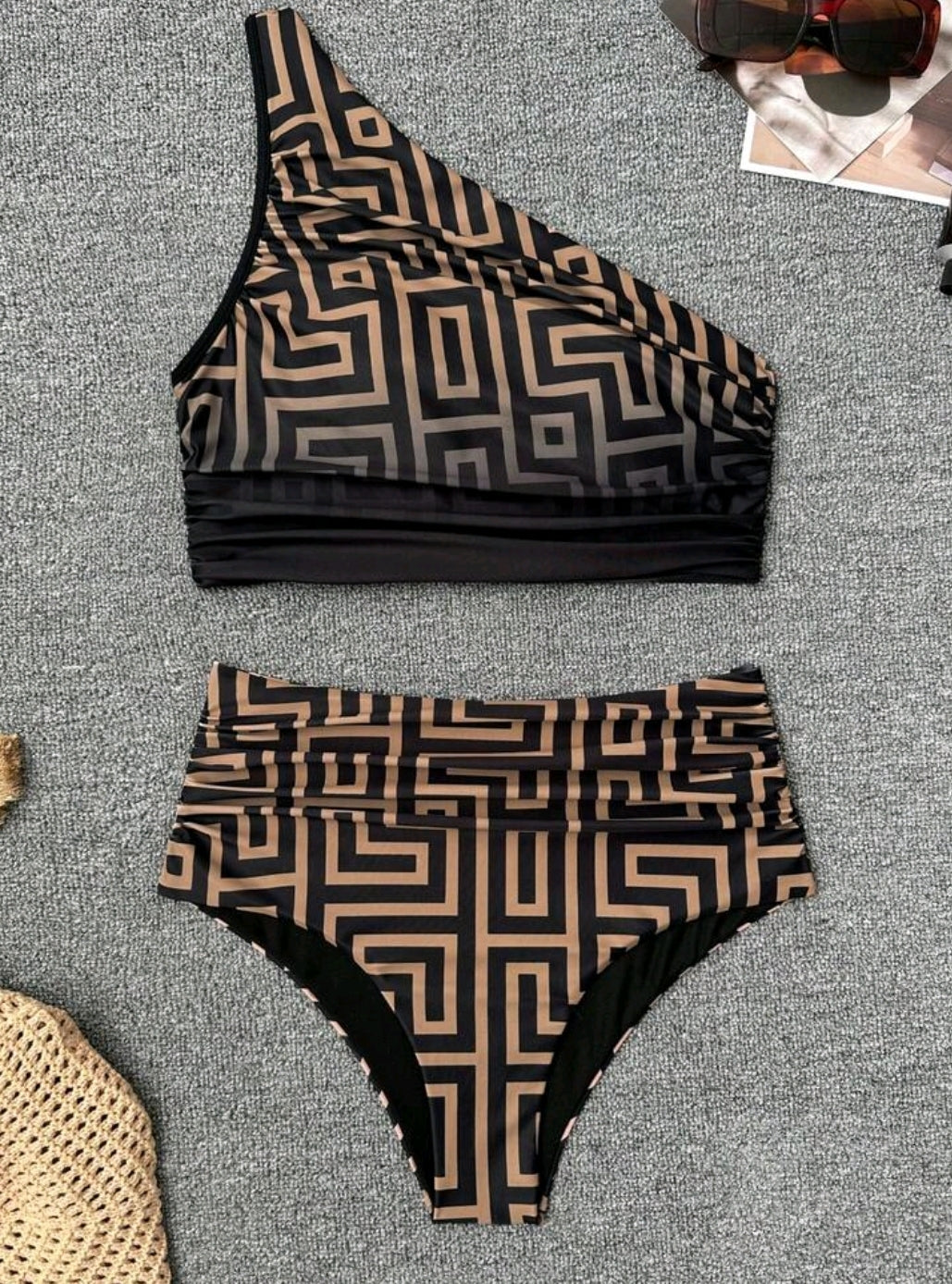 Swim Chiccia Women's Fashion Beach Outfit, Geometric Gradient Print Bikini Set, Oblique Shoulder Beach Party Vacation Elegant Bikini, High Waist Ruched Bodycon Bikini Two Pieces Swimwear