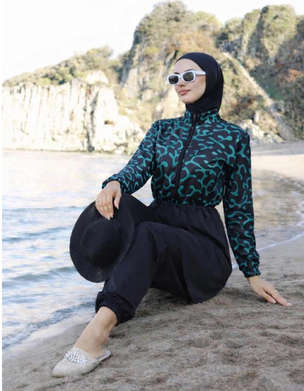 new ats Fully Covered Patterned Hijab Conservative Swimsuit 3-Piece Set
Parachute Fabric